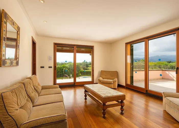 Les Oliveres Antonia By Sunvillas Mallorca Villa *